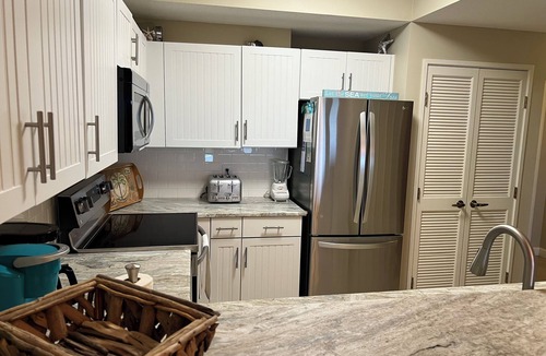 Four Mile Village Condo | AWESOME CONDO IN TOPS'L SUMMIT BETWEEN BEACH AND RACQUET CLUB - GREAT VIEWS!