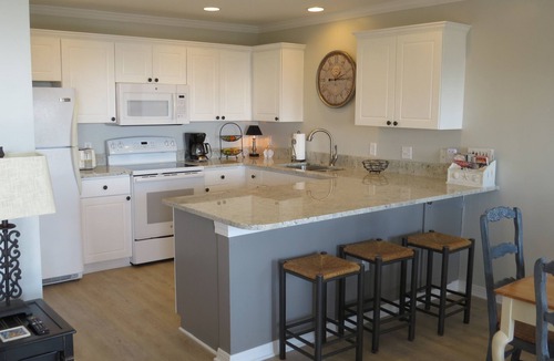 Gulf Place Condo | Awesome Gulf View from 4th Floor Balcony, Free WiFi! NETFLIX incl! Pickleball.