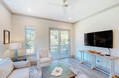 Dune Allen Beach Apartment | Azure 30A 1201