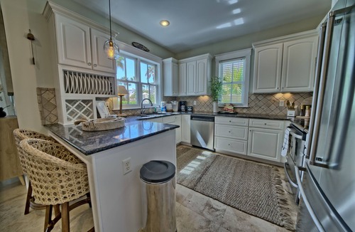 Rosemary Beach Cottage | Bali Cottage South Of 30a Luxury Rental/2 Bikes/KING BEDS/Just Steps to Beach!