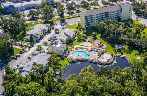 Kissimmee Condo | Barefoot Suites by Ascend Collection 1BR Suite, SATURDAY Check-In