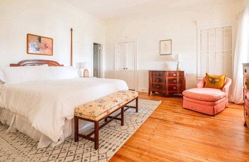 Point Clear House | Bay House and Cottage Scenic Retreat