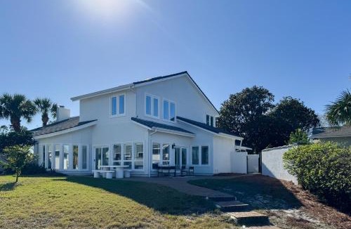 Upper Grand Lagoon House | Bay Point Beauty