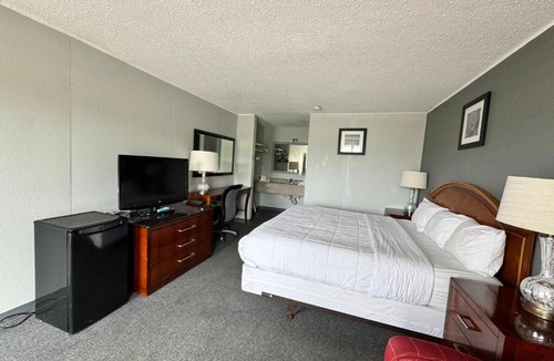 Jennings Hotel | Bayou Inn