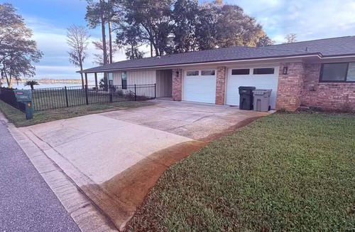 Ono Island House | Bayside Bliss-Private Beach and large back porch