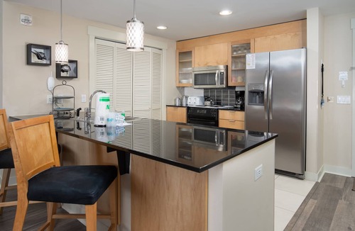 Baytowne Wharf Condo | Bayside ~ Community Pool ~ Spacious Balcony ~ First Floor Unit ~ Hot Tub