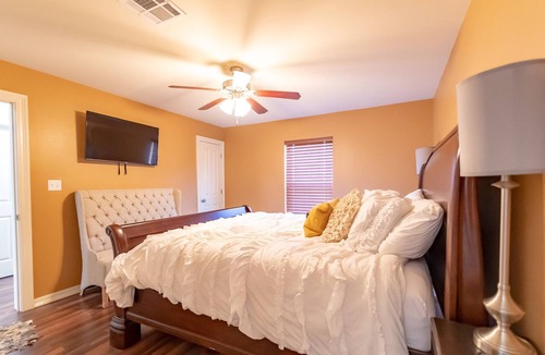 Golden Meadow House | Bayview-- Waterfront with boat access Grand Isle
