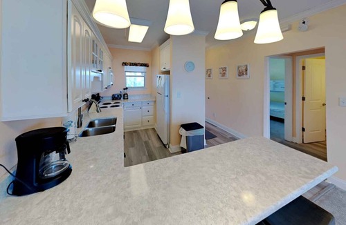Pensacola Beach Condo | Baywatch C5 | Pier View, Walk to Beach, Pool