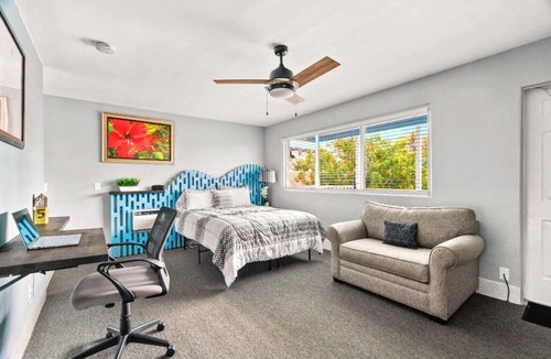 Treasure Island Hotel | 🏖️ BBR #5, Steps to the Beach, Heated Pool w/Full Kitchen & 2 Beds!