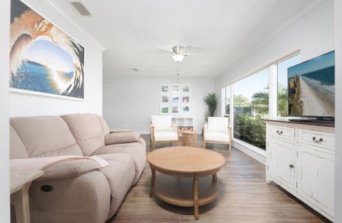 Neptune Beach House | Be A Nomad Welcome to Your Neptune Beach Retreat