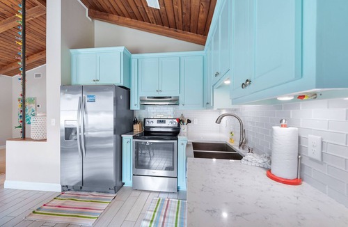 Laguna Beach Estates House | Beach Baby | Charming Cottage | Private Pool & Golf Cart Included