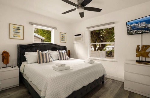 Lauderdale Beach House | Beach Bungalow Near Fort Lauderdale Beach & Las Olas