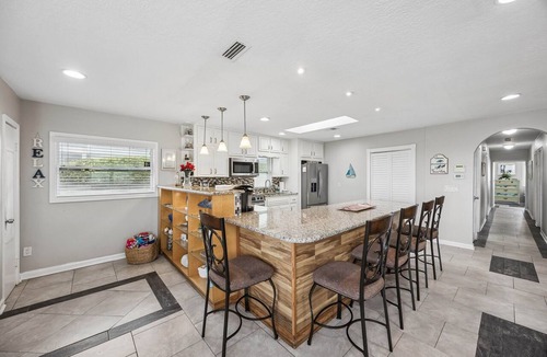 American Beach House | Beach Bungalow - Historic American Beach - 3 Bedrooms, 3 Bathrooms