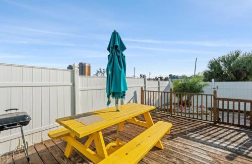 Gulf Lagoon Beach Apartment | Beach Dayz