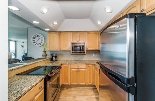 Villa Sabine Condo | BEACH FRONT with VIEWS 2 Bedroom 2 Bath Condo w/Pool, Tennis Court
