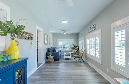 Riviera Beach House | Beach House w/Screen Porch steps from the BEACH