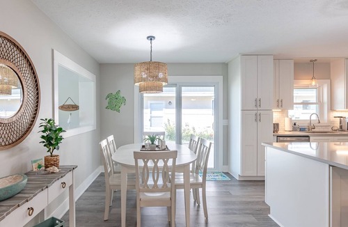 Riviera Beach House | Beach House w/Screen Porch steps from the BEACH