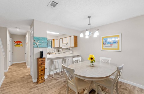 West Panama City Beach Condo | Beach, Pools, Pet Friendly - Portside Z2 - Best Deal in Pcb! FREE Activities!