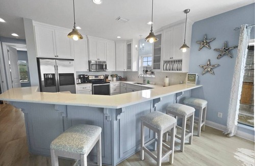 Laguna Beach House | "Beach Witch" | Steps To The Beach | Community Pool | Beautiful beach views!