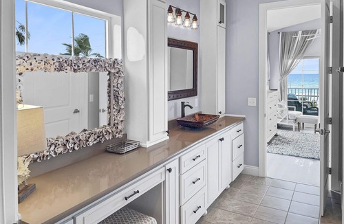 Laguna Beach House | "Beach Witch" | Steps To The Beach | Community Pool | Beautiful beach views!