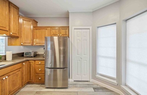 Sunnyside On The Gulf House | Beach Yards Away, Coastal Cottage, Free Parking