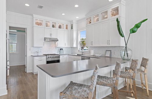 Gulf Trace House | Beachfront 3 Ocean View Suites COMPLIMENTARY DAILY BEACH CHAIR UMBRELLA SERVICE