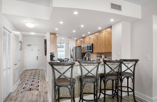 Panama City Beach Condo | ☀️BeachFRONT-Balcony-2 Gulf Front Pools-Aqua Resort 2103☀️