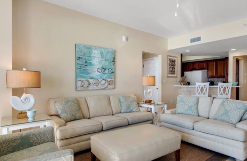 Destin Condo | Beachfront Beauty in the Heart of Destin with Discounted Beach Service!