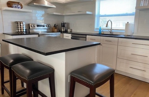 East End Condo | Beachfront Condo, just steps from the water