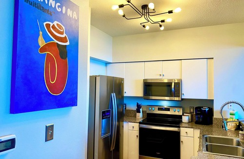 Panama City Beach Apartment | BEACHFRONT~DBL Direct Balcony Gulf View MBR&LR~NO xtra fees~ FRONT res parking