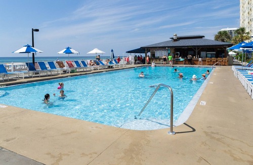 Biltmore Beach Condo | Beachfront & Free Beach Service-Panama City Beach!