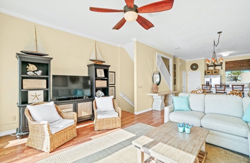 Laguna Beach House | Beachfront in PCB - Beach is the Backyard! 3BR Plus Bunk Room, Slps 11 Free Golf