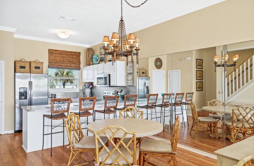 Laguna Beach House | Beachfront in PCB - Beach is the Backyard! 3BR Plus Bunk Room, Slps 11 Free Golf