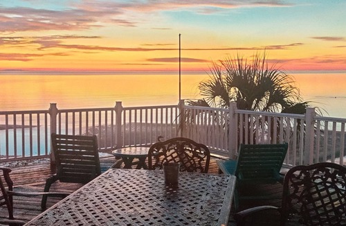 Carrabelle House | Beachfront, kid friendly seas, seclusion, nature