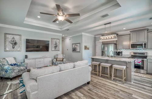 Laguna Beach House | Beachside Bungalow 3 Blocks from Private Beach! Just 3 miles to Pier Park!