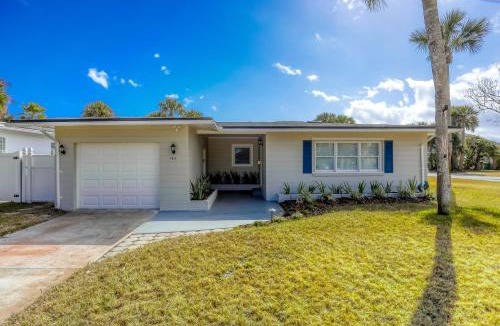 Atlantic Shores House | Beachside snowbird escape with fenced yard & washer/dryer - walk to beach access