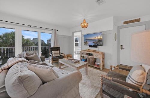 Seagrove Beach House | Beachside Villas 1123- A Sandy Carol