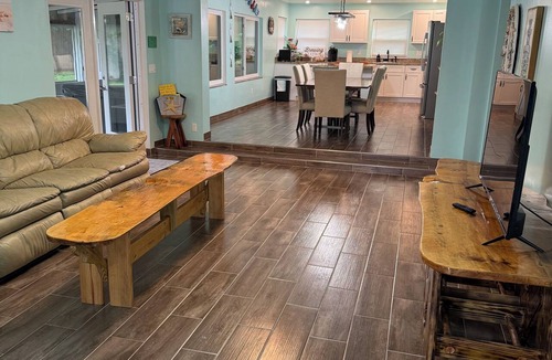 Vero Beach House | Beachtown home, near Jackie Robinson baseball Camp,hot tub, gameroom,more Pet ok