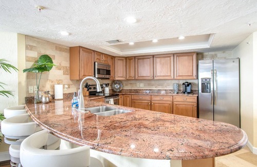 Venetian Way South Condo | Beachview Oasis - NO DRIVE BEACH - Amazing Amenities! CONSTRUCTION IS OVER!