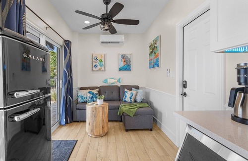 Pine Island Center House | Beautiful 3/3 Island Retreat with Heated Pool, Dock & Private Boat Ramp.