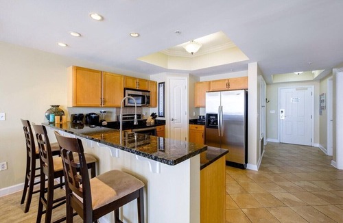 Gulfport Condo | Beautiful 3 Bedroom/2 Bathroom Condo Overlooking the Gulf S-806