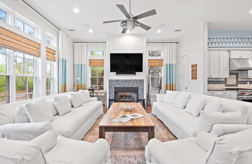 Cottage District House | Beautiful 5 Bedroom, 5 Bath Watercolor Home in Prime Location