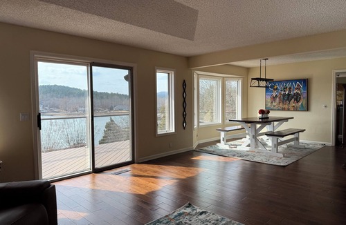 Hot Springs Village House | Beautiful Balboa Waterfront!