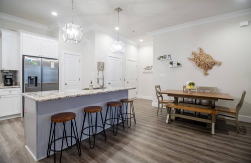 Long Beach House | Beautiful Beach Townhouse 3 bedroom, 3 1/2 bath
