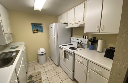 Bayview Condo | Beautiful Condo ,Water View , Bermuda Bay Beach Club ,Saint Petersburg , Florida