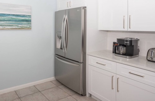 St. Petersburg Condo | Beautiful ground floor condo - Stunning water views