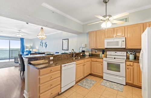 Ono Island Condo | Beautiful Harbour Pointe Condo