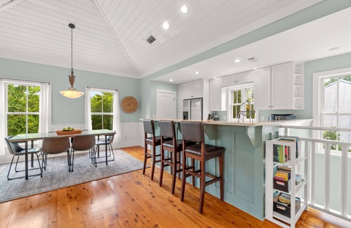 Seacrest House | Beautiful home close to pool & beach, close to The Big Chill