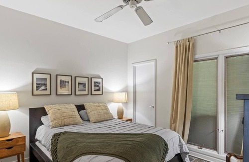Dadeville Condo | Beautiful Lake Front Condo with Luxury Amenities