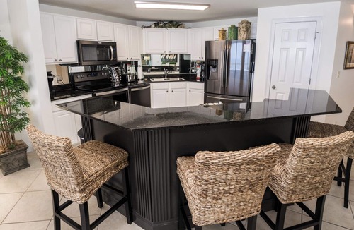 Panama City Beach Condo | BEAUTIFUL OCEAN FRONT CONDO! FREE BEACH CHAIR SERVICE! FREE PARKING SPACE!